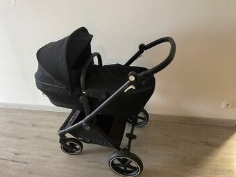 Cybex Eos Lux