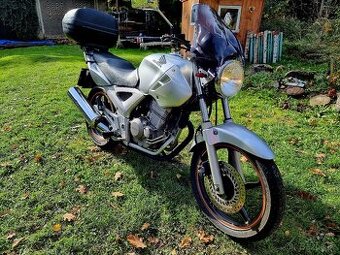 Honda CBF 250