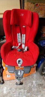 Autosedačka Britax Römer Safefix plus