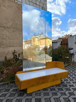 Retro toaletní stolek s opaxitovým sklem, 60. léta