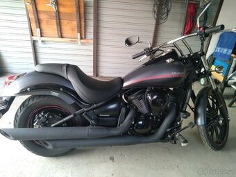 Kawasaki vn 900 custom