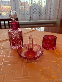 Křišťálová sestava