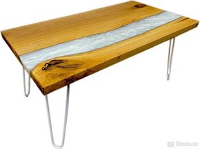 Konferenční stolek