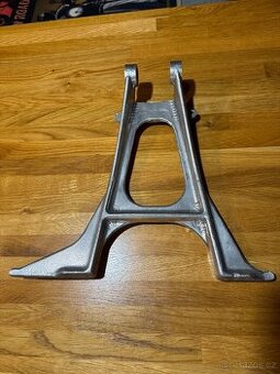 Jawa 250 kývačka kolena a stojan