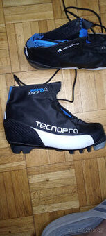 boty na běžky Tecno pro, vel. 34 ( stélka 21 cm) Prolink