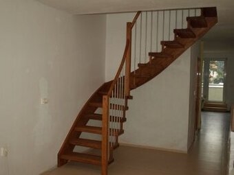 Dřevěné schodiště – přímé, točité i mlynářské