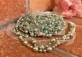 Girlanda perličková se stužkou Mint 270 cm