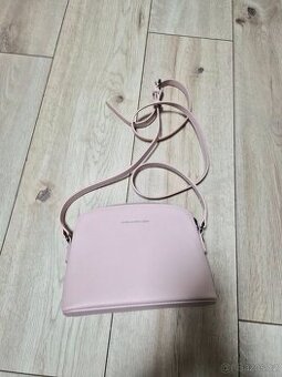 Kabelka z prave kuze crossbody