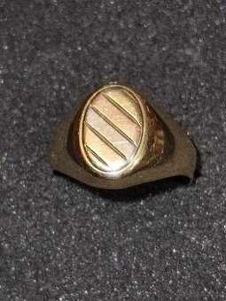 Pánský zlatý prsten