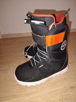 Snowboardové boty 40 - 1