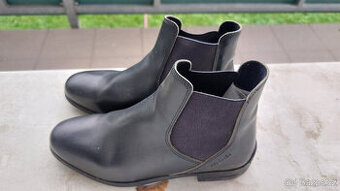 Dětská jezdecká perka 500