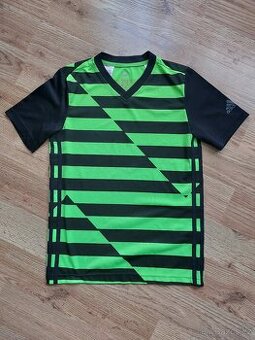 Dětské originál adidas triko climate 11-12 let