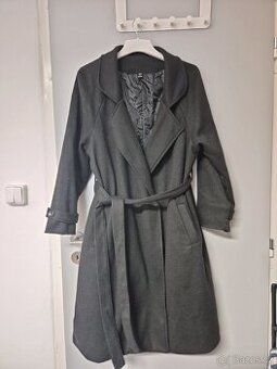 černý dámský kabát - jako nový