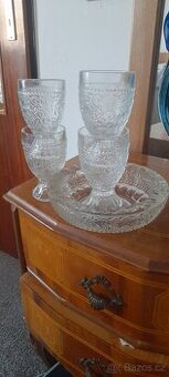 Grogovky a popelník Pavel Panek