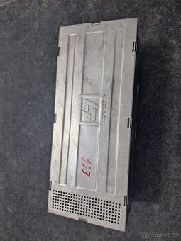 Bmw e65 logic 7 zesilovač