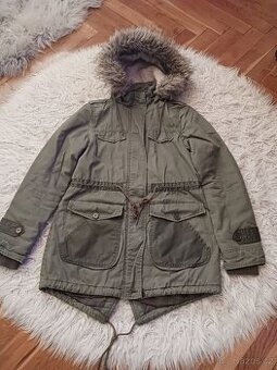 Dámská zimní bundu