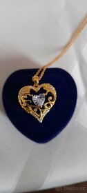 Přívěsek ve tvaru srdce