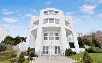 Pronájem vily, 839 m², Praha 5 - Smíchov., ev.č. 01300