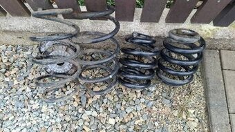 Přední + zadní pružiny Volkswagen T5.1