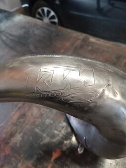 Koleno výfuku KTM Husqvarna 250 300