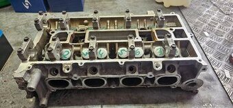 mazda mx5 1.8 16V hlava válců