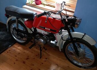 Jawa 50 mustang