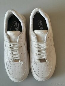 Dámské boty Nike, nové, vel. 40
