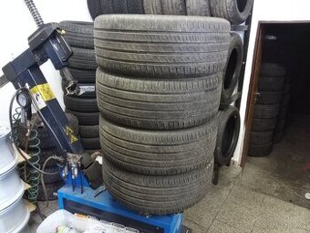 225/50 R17 XL Barum Letní
