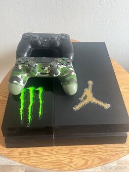 PlayStation 4