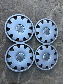 Poklice kryty kol Audi 16 original