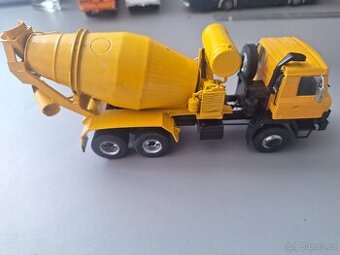 Tatra 815 MIX,