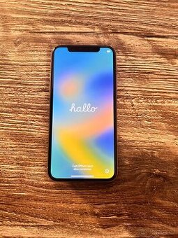 iPhone X 256 GB bílá - 1