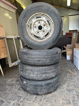 215/75 R16 C 113R FIRESTONE PNEUMATIKY VANHAWK 2
