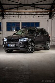 BMW X5 xDrive25d | 2015 | 160 kW | 256 149 km