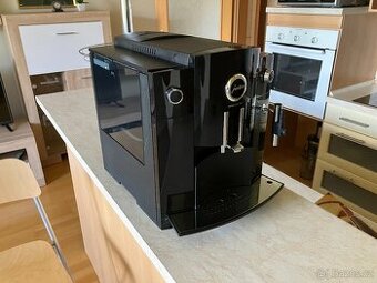 Kávovar Jura Impressa C60