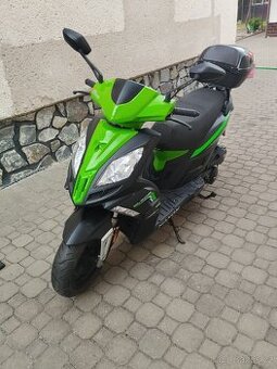 Prodám skútr Maxon