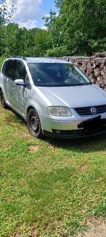 VW Touran 1.9 TDI 74kw - Náhradní díly