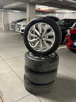 Predám Krásnu zanovnu sadu originál Audi - 1