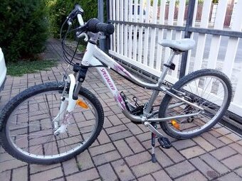 Prodám dívčí kolo Specialized