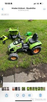 Faalk šlapací traktor Claas s přední a zadní vidlici