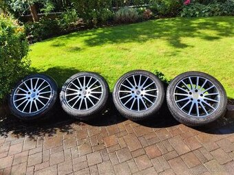 ALU letní sada BMW Borbet 7Jx17 5x120 pneu Nexen 205/50 R17