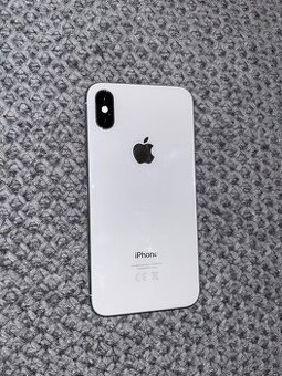 iPhone XS