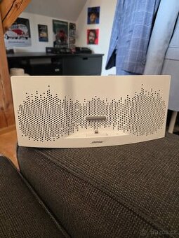 Bose SoundLink Bluetooth Speaker