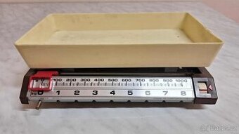 STARÁ KUCHYŃSKÁ VÁHA 8 kg