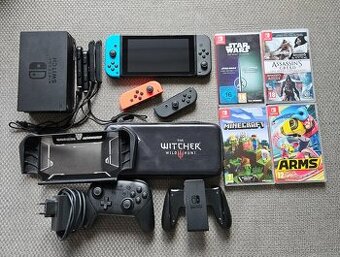 Nintendo Switch, 4 hry, příslušenství