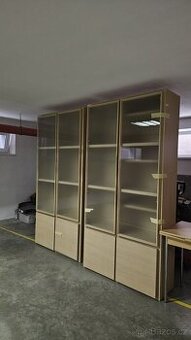 Prodám kancelářský nábytek, možno i jednotlivě