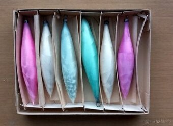 Vánoční  ozdoby - špičky