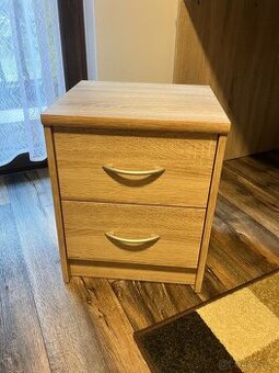 Noční stolek dub sonoma