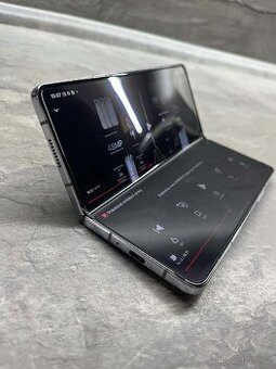 Samsung Galaxy Z Fold 5