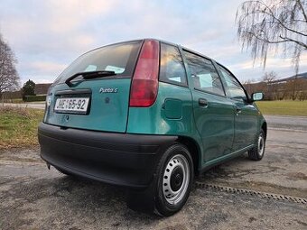 Fiat Punto - Kup ČR - Veterán po prvním majiteli.
